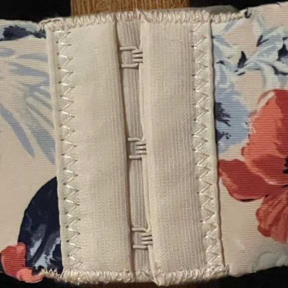 NWOT 38DD Nautica cream pink black blue floral print laser cut bra intimates - Picture 6 of 10